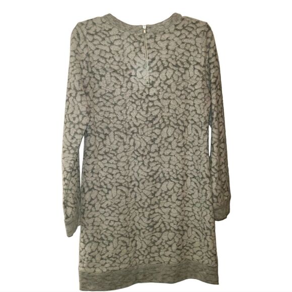 Lou & Gray Cozy Gray Textures Sweater Dress - Picture 3 of 12